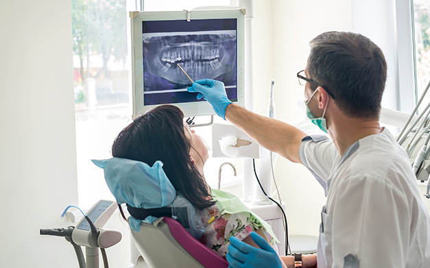 Treatment for Bleeding Gums Pain London